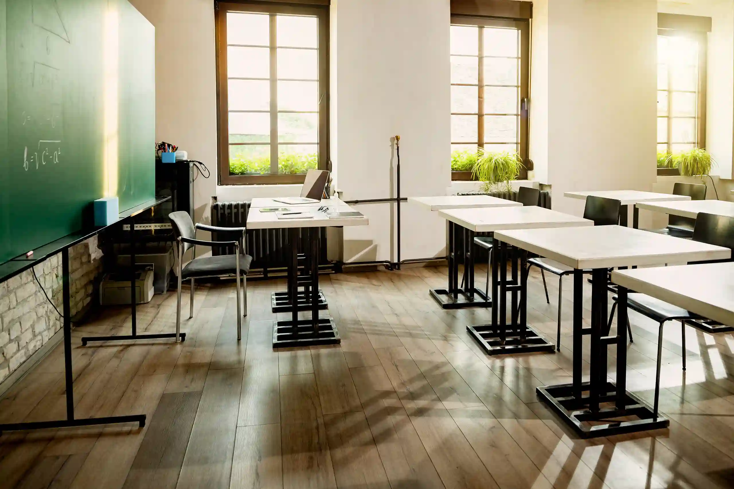 Imagen 5 Common Myths About School Lockdowns_ Debunked